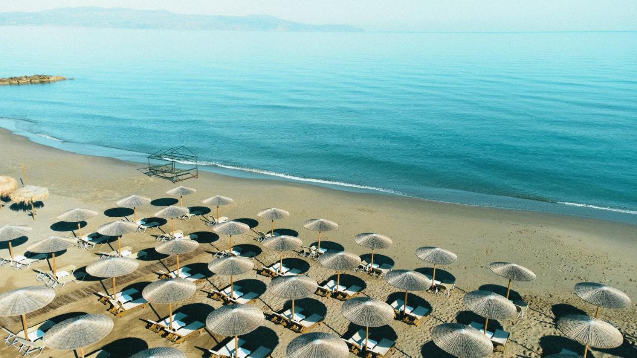 Vergina Beach Hotel Agia Marina エクステリア 写真